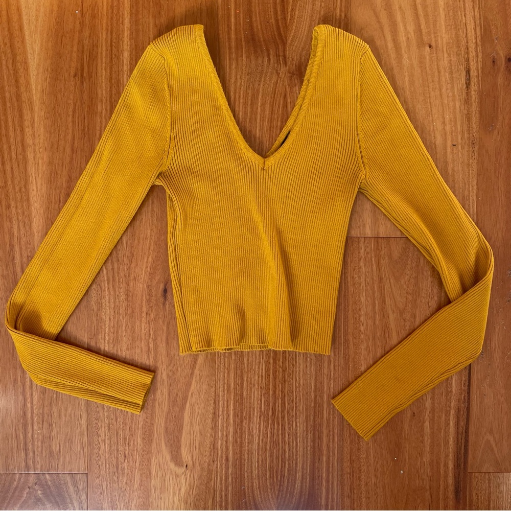 Mustard V-Neck Ribbed Long Sleeve Top
